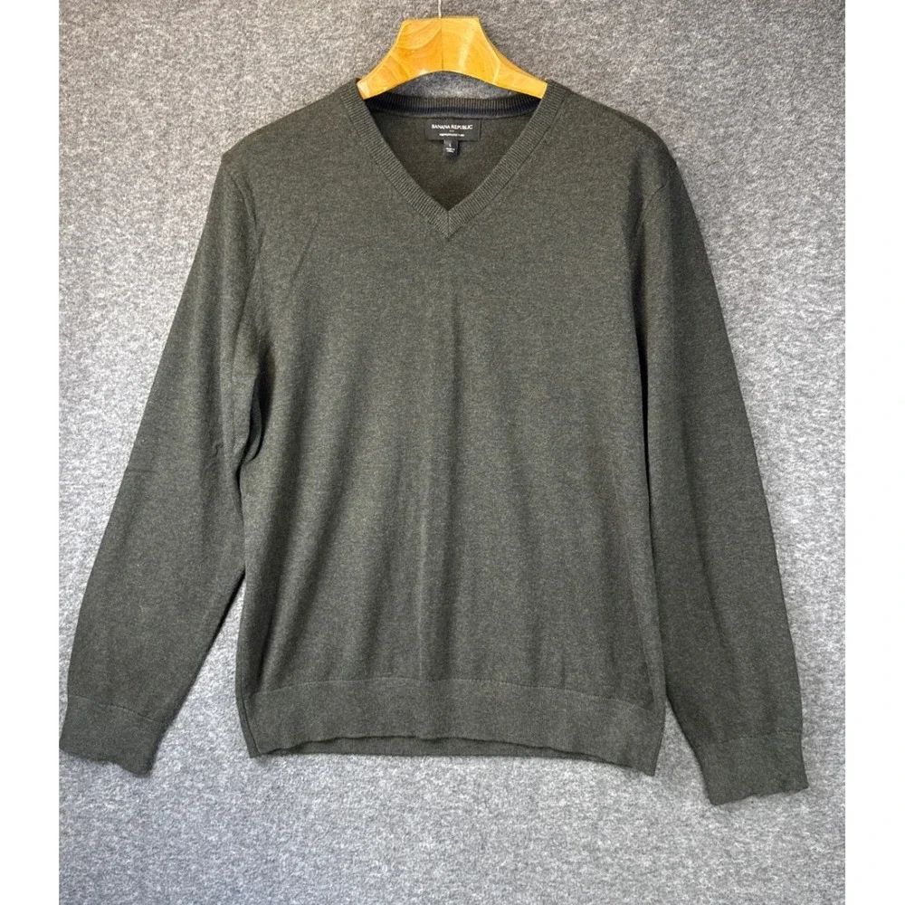 Banana Republic V-Neck Sweater Mens L Olive Preppy Lux Silk Cashmere Blend Money